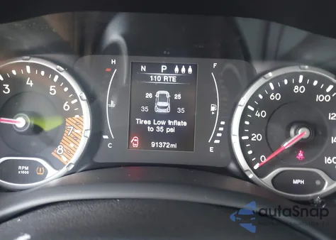 2019 Jeep Renegade Altitude Fwd из США, поврежденный, VIN ZACNJABBXKPJ76703